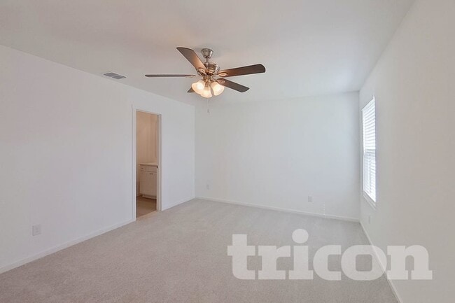 Building Photo - 1637 Baugh St