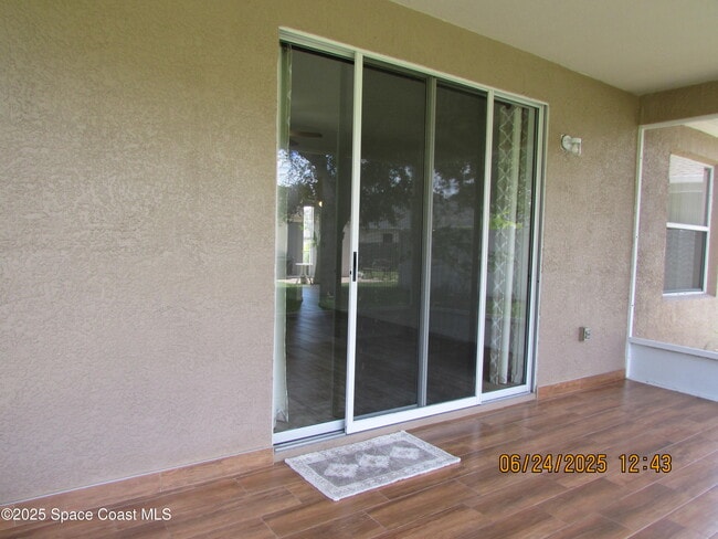 Building Photo - 4192 Collinwood Dr