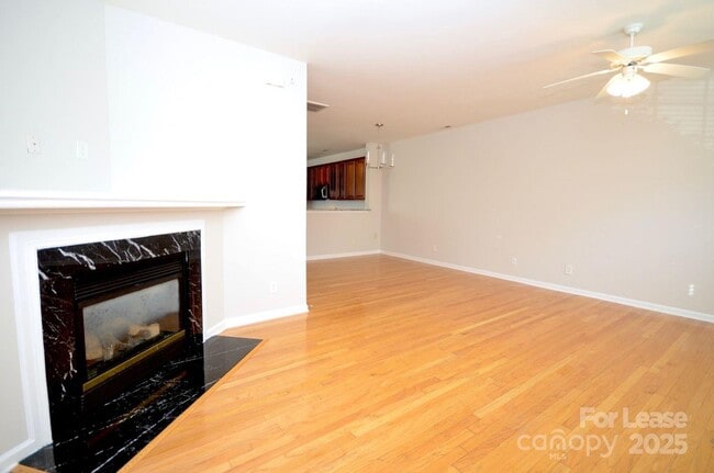 Building Photo - 3567 Creeping Flora Ln