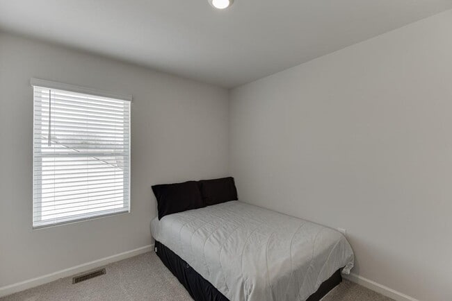 Building Photo - 6659 Corryton St