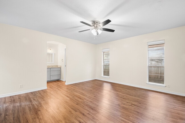 Building Photo - 8310 Watch Tower St