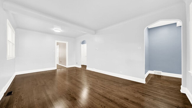 Building Photo - 3143 W 53rd Pl
