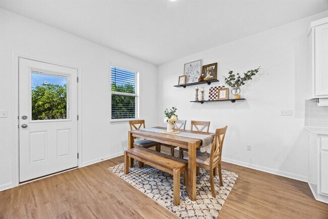 Building Photo - 7002 Nijinsky Dr