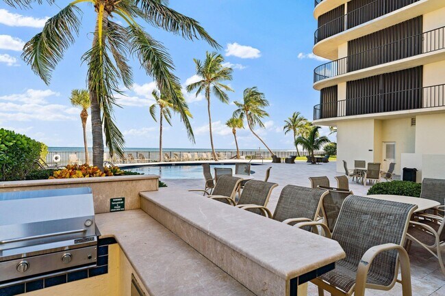 Building Photo - 100 S Beach Rd