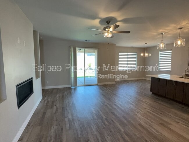 Building Photo - 679 Eadin Ln