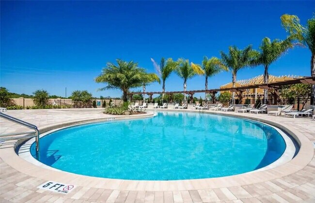 Building Photo - 8996 Silver Pl