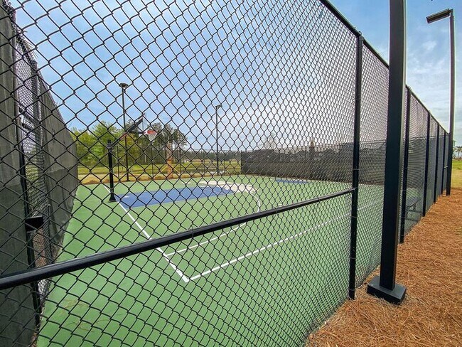 Building Photo - 102 True Blue Lp