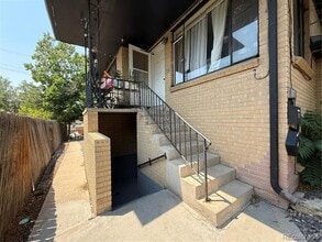 Building Photo - 1183 Clinton St