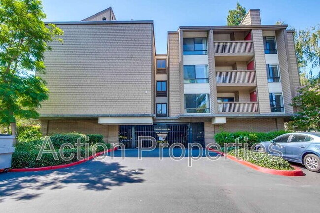 Primary Photo - 49 Showers Dr