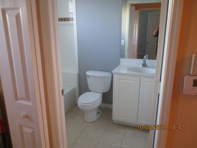 Building Photo - 6878 Sterling Greens Ct