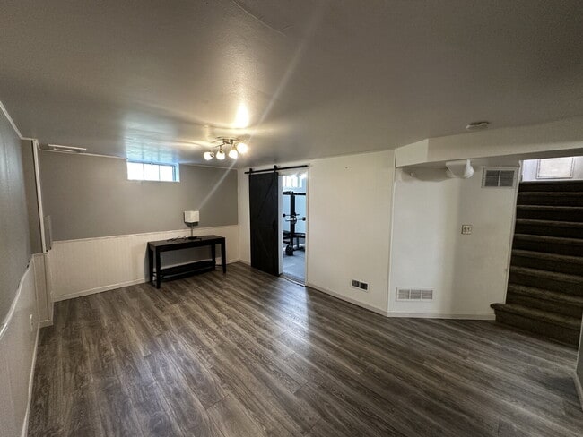 Building Photo - Charming 3-Bed Retreat with Finished Basem...