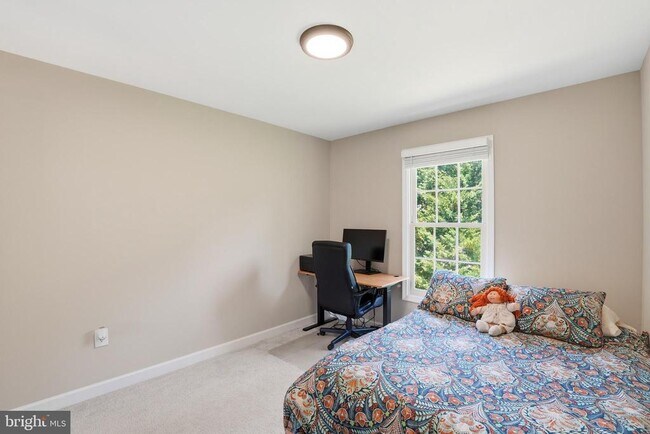 Building Photo - 14332 Cartwright Way