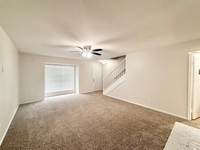Primary Photo - 1497 Springrock Ln