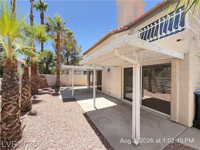 Building Photo - Beautiful Home with Private Balcony, Fireplace & Granite Kitchen
