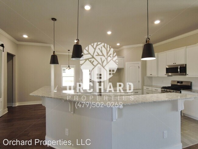 Building Photo - 4 br, 3 bath House - 1228 Giulia Ave.