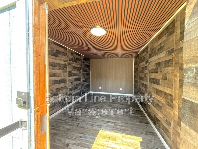 Building Photo - 749 Shannon Bradley Rd