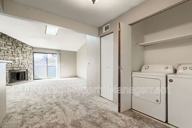 Building Photo - 11971 E Harvard Ave