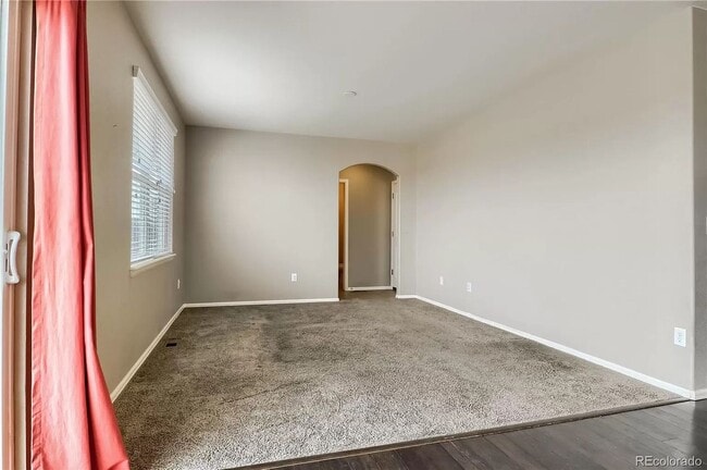 Building Photo - Incredible 4 bedroom home in Reunion.
