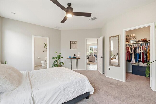 Building Photo - 1506 Dragonfly Loop