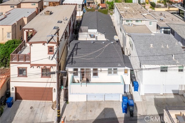 Building Photo - 225 30th Pl