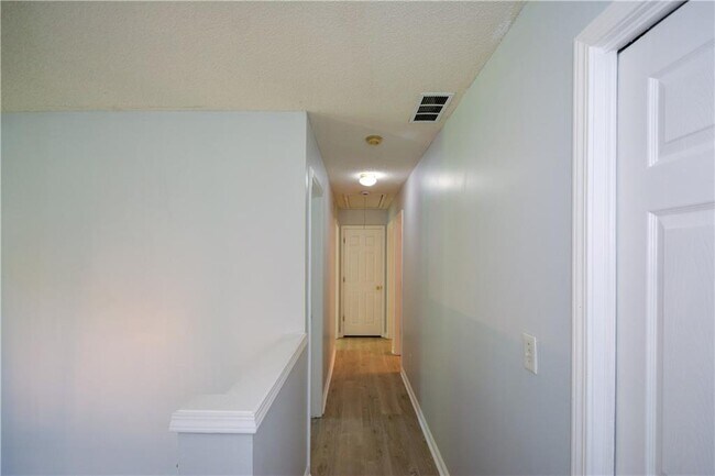 Building Photo - 9050 Brockham Way