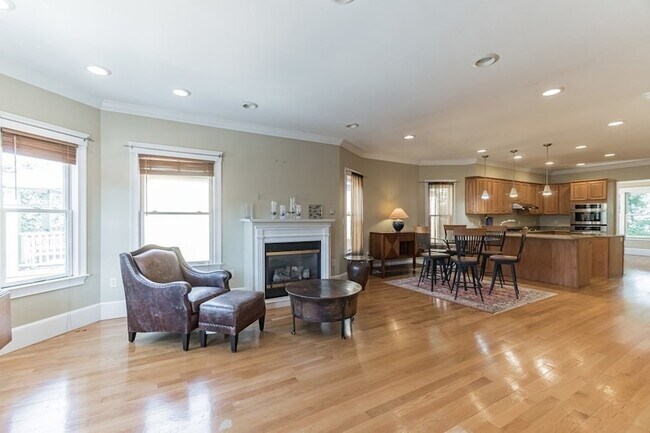 Building Photo - 73 Lexington Ave