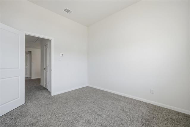 Building Photo - 3947 Oak Crk Cir