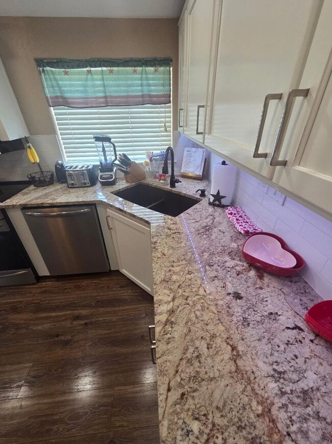 Building Photo - 2523 S 3460 W