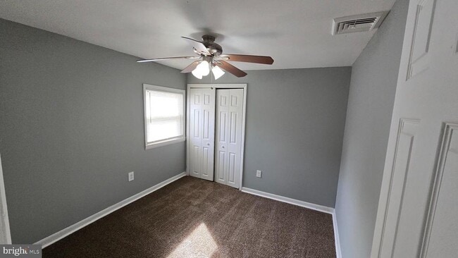 Building Photo - 9 Magnolia St