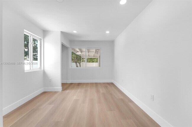 Building Photo - 17915 NW 43rd Ct
