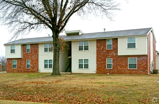 Primary Photo - New Lake Village Apartments