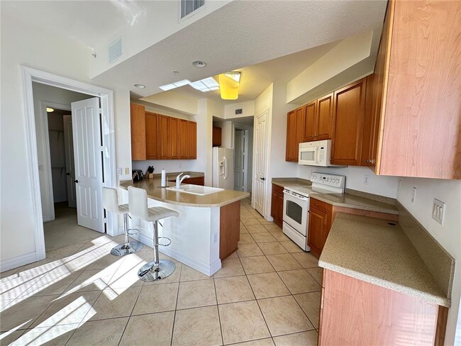 Building Photo - 98 Vivante Blvd