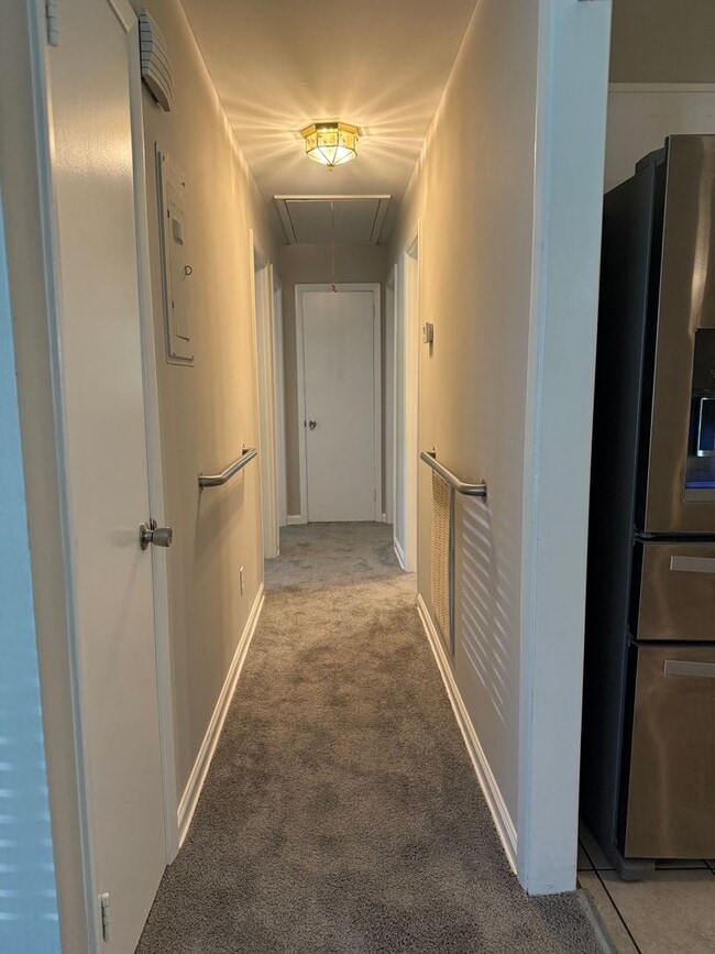 Building Photo - Amazing Ranch Home In Raleigh, Available Now!