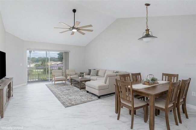Building Photo - Beautifully Updated Condo