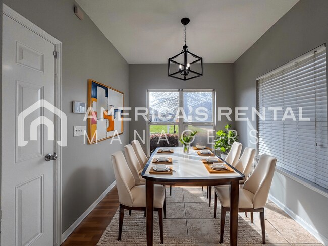 Building Photo - Beautifully Renovated Ranch-Style Home for Rent!!! View with 48 Hours Notice!