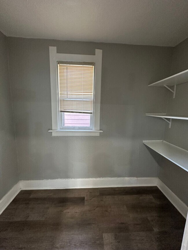 Building Photo - 2541 N 15th St