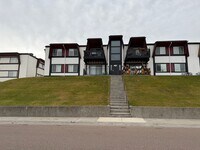 Building Photo - Fully Furnished Condo - 2 bedroom, 1 bath