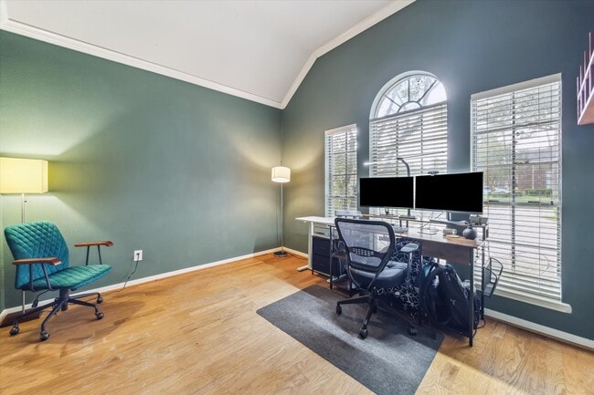 Building Photo - 13907 Carrington Ln