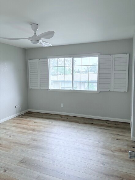 Building Photo - 434 N Oakland Ave