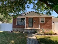 Building Photo - 150 W 1050 S