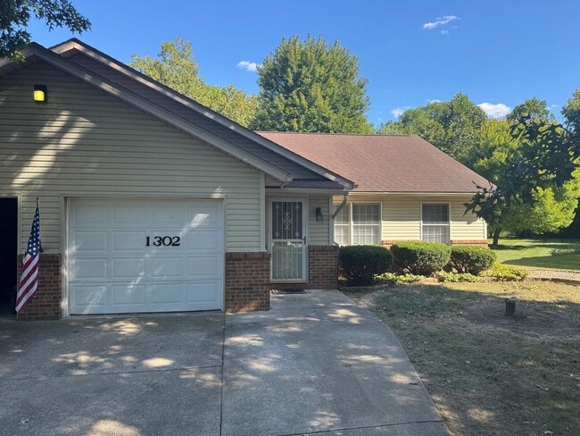 Primary Photo - 2 bedroom for rent