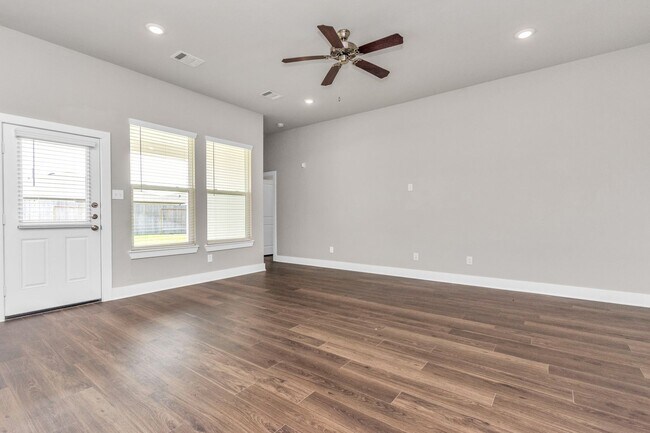 Building Photo - Welcome to the Sycamore – Style, Space & S...
