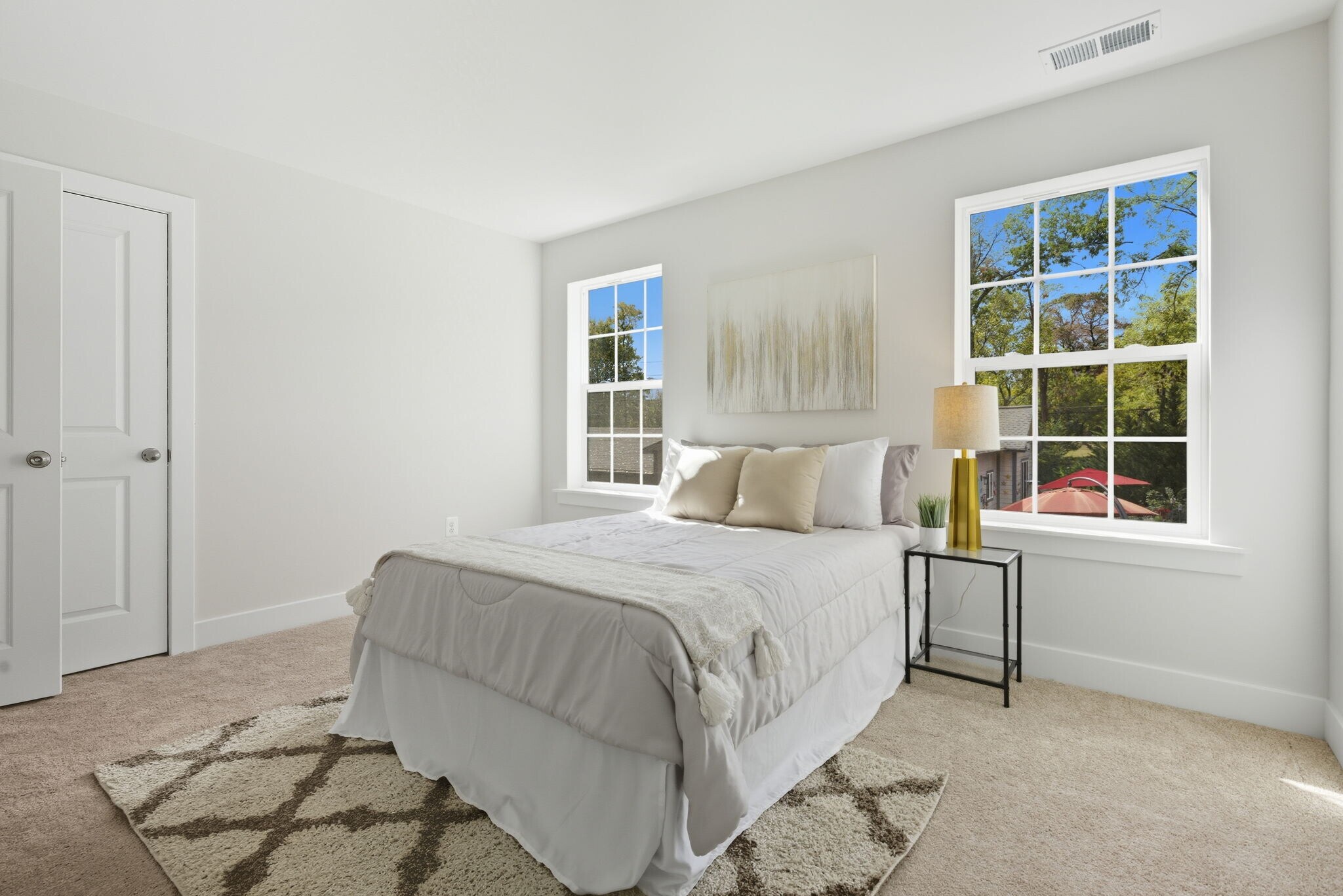 Building Photo - 328 Ridge Rd