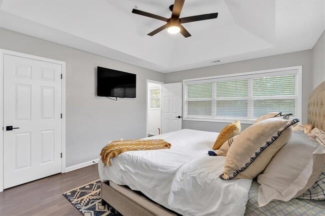 Building Photo - 1543 Springleaf Cove SE