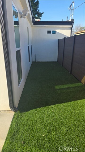 Building Photo - 22732 Mariano St