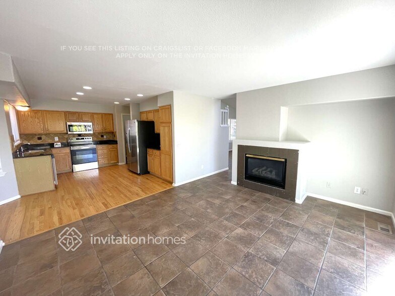Building Photo - 18254 E Adriatic Pl