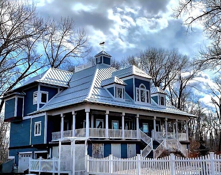 Primary Photo - 135 Hideaway Dr