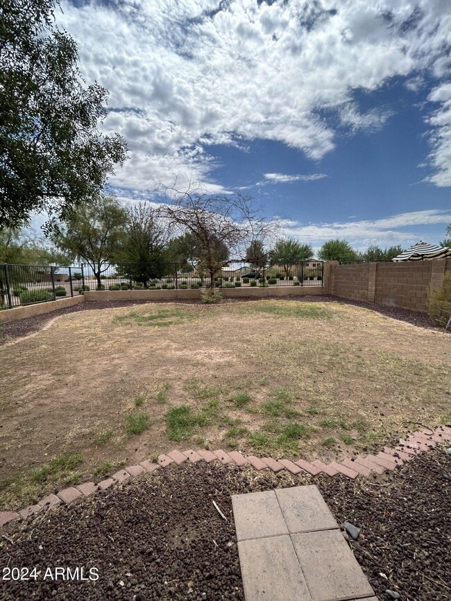 Building Photo - 29177 N Lilly Ln