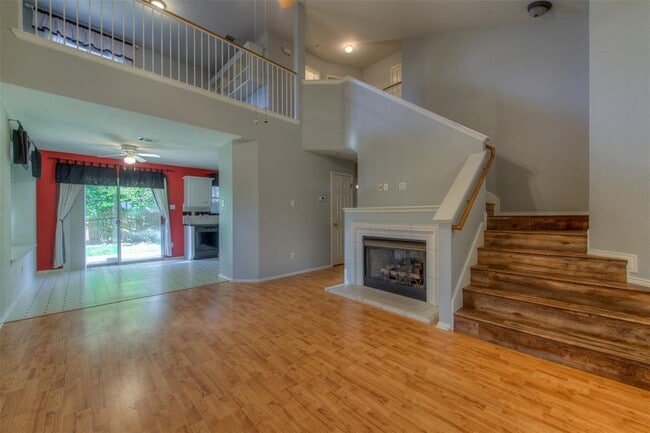 Building Photo - 13500 Dulles Ave