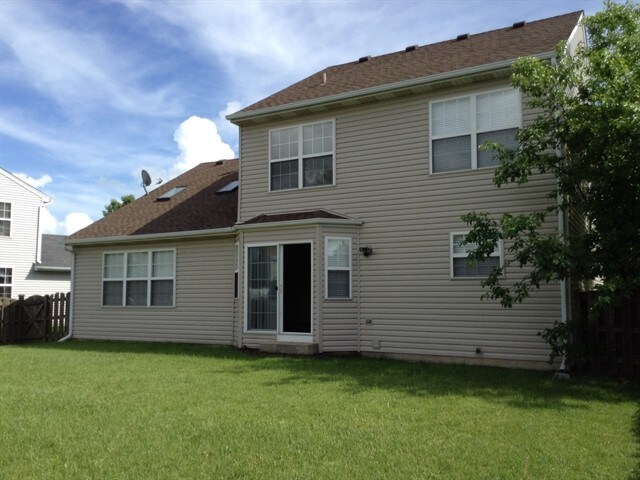 Building Photo - 2810 Cadbury Cir